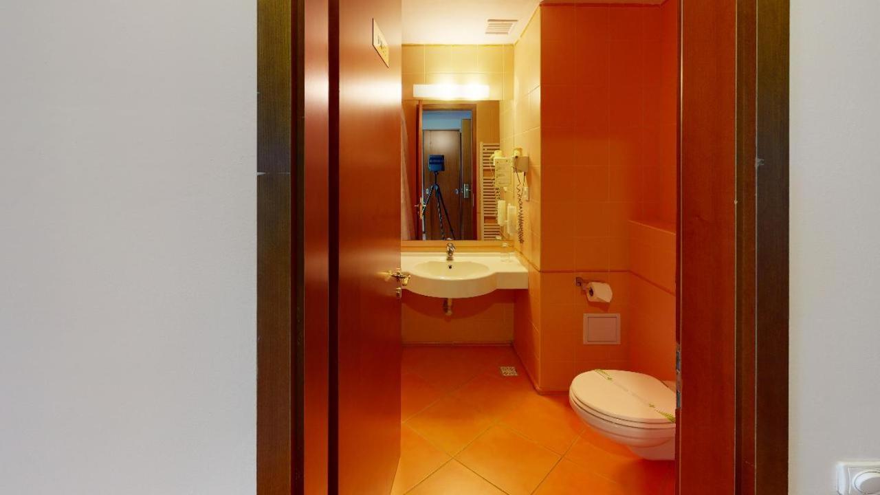 Helios Hotell Ocna Sibiului Exteriör bild