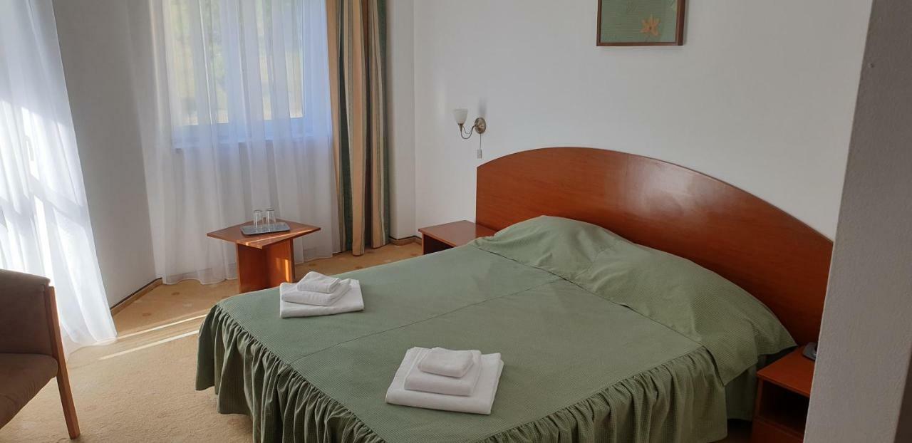 Helios Hotell Ocna Sibiului Exteriör bild